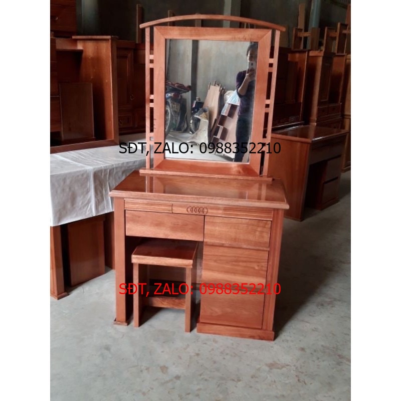 Bàn trang điểm gỗ xoan đào hàng mới