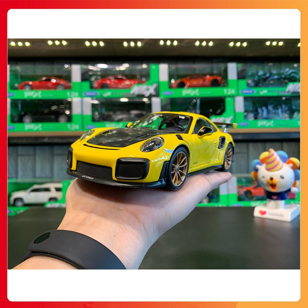 Mô hình xe porsche gt2 rs tỉ lệ 1:24 maisto