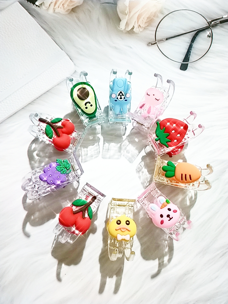 Kẹp càng cua 3 răng trong suốt đính icon trái cây cực kì dễ thương nhiều màu sắc