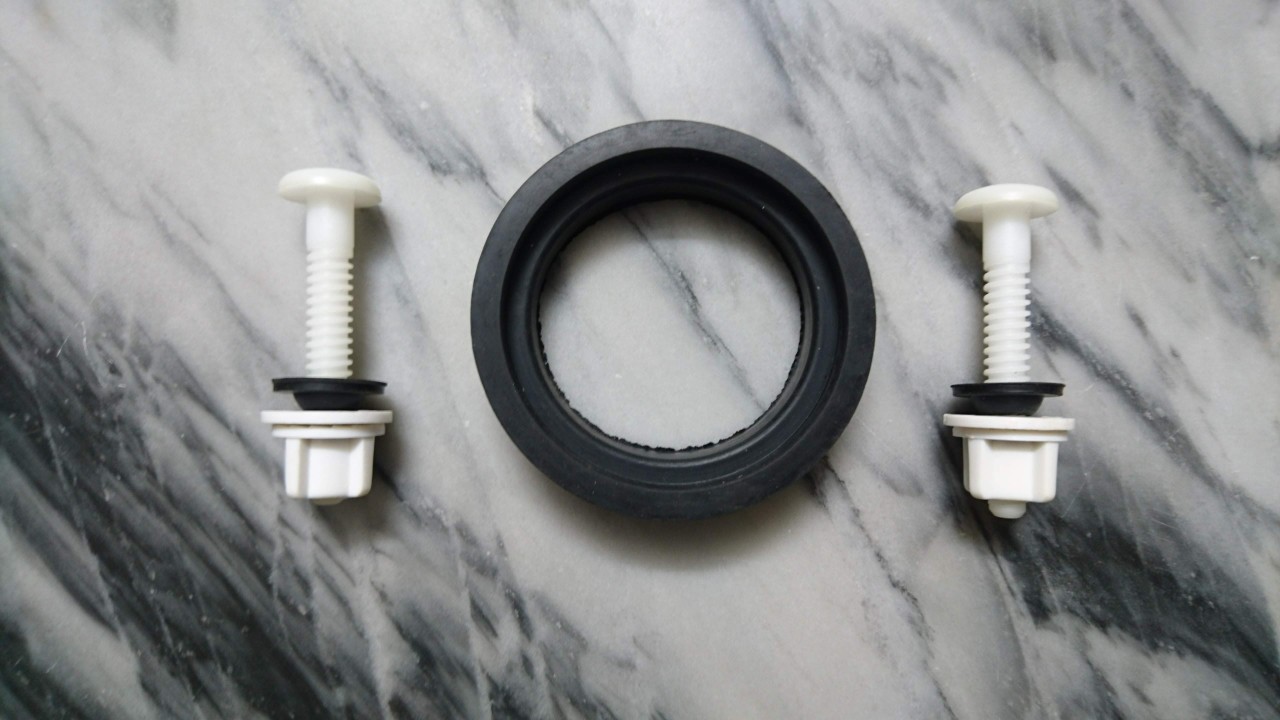 [HCM]Gioăng cao su két nước bồn cầu 2 khối (Ron xốp 3 tầng dầy)