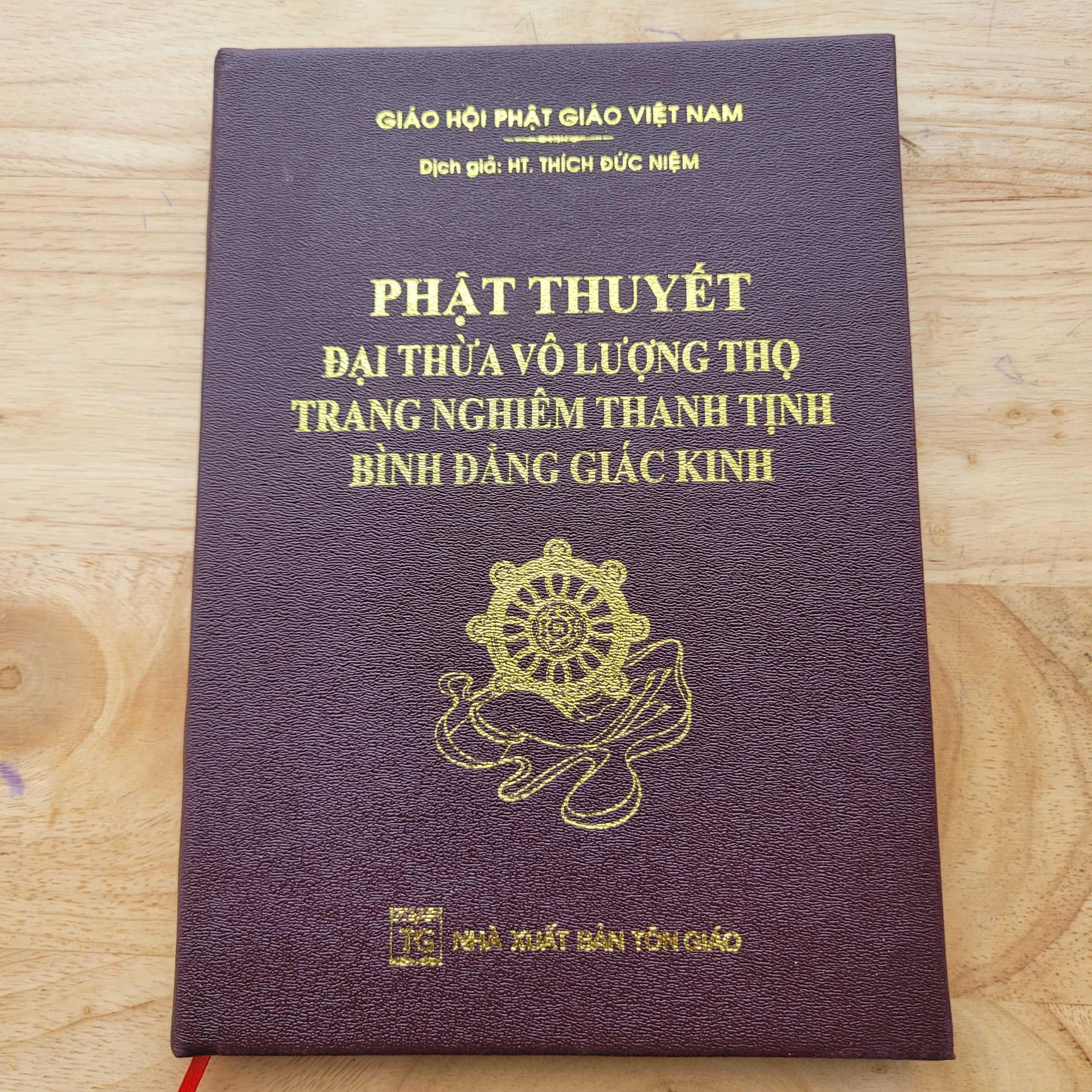 Sách- kinh phật thuyết đại thừa vô lượng thọ- bìa da và bìa mềm