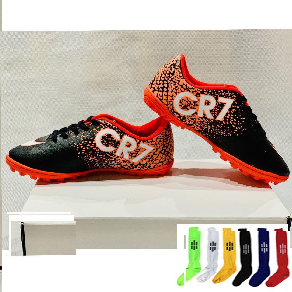 Giày đá bóng cr7 tặng tất đá banh