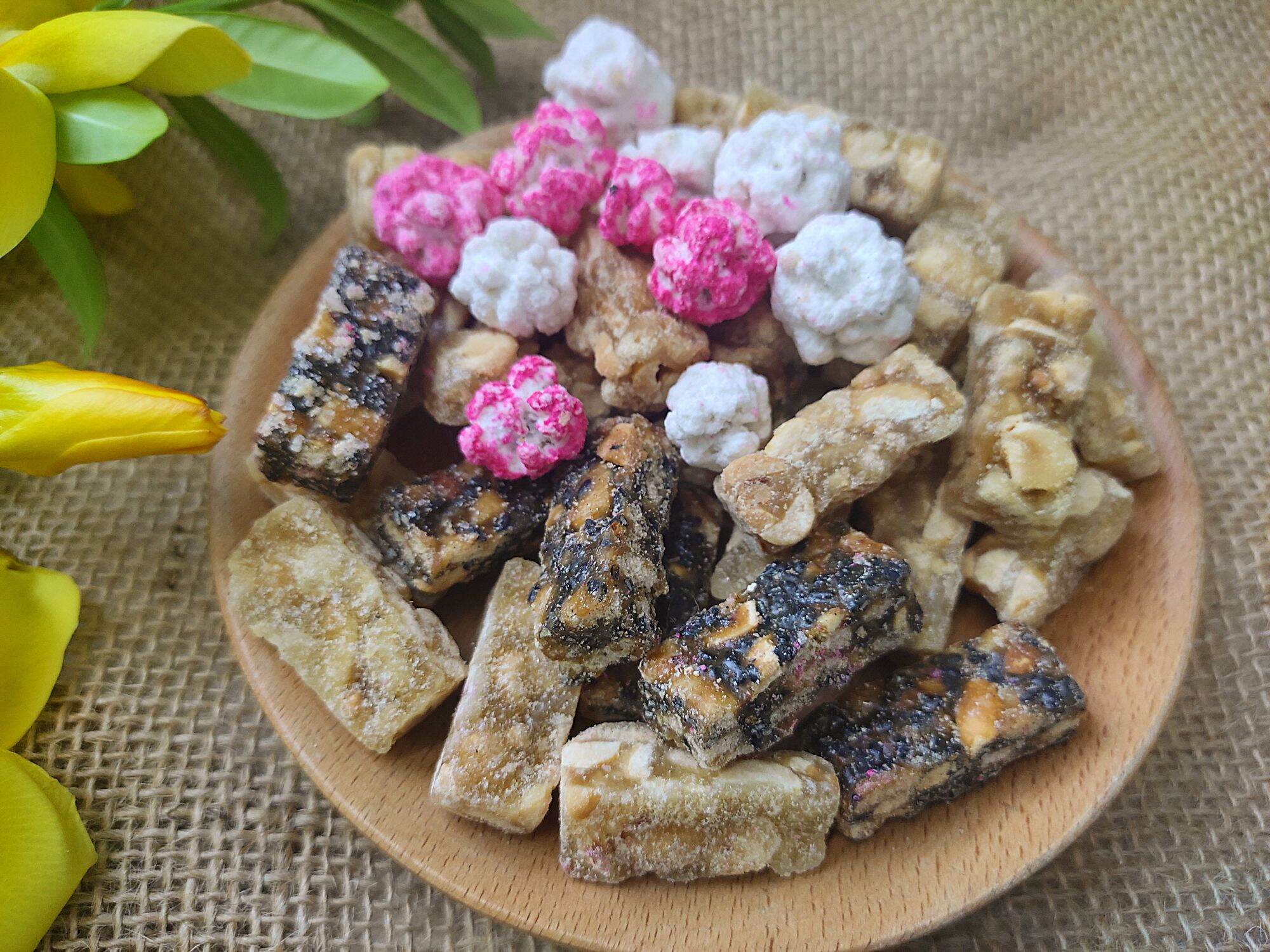 Kẹo thèo lèo bông dâu 500g (Kẹo đậu phộng/ thèo lèo truyền thống)