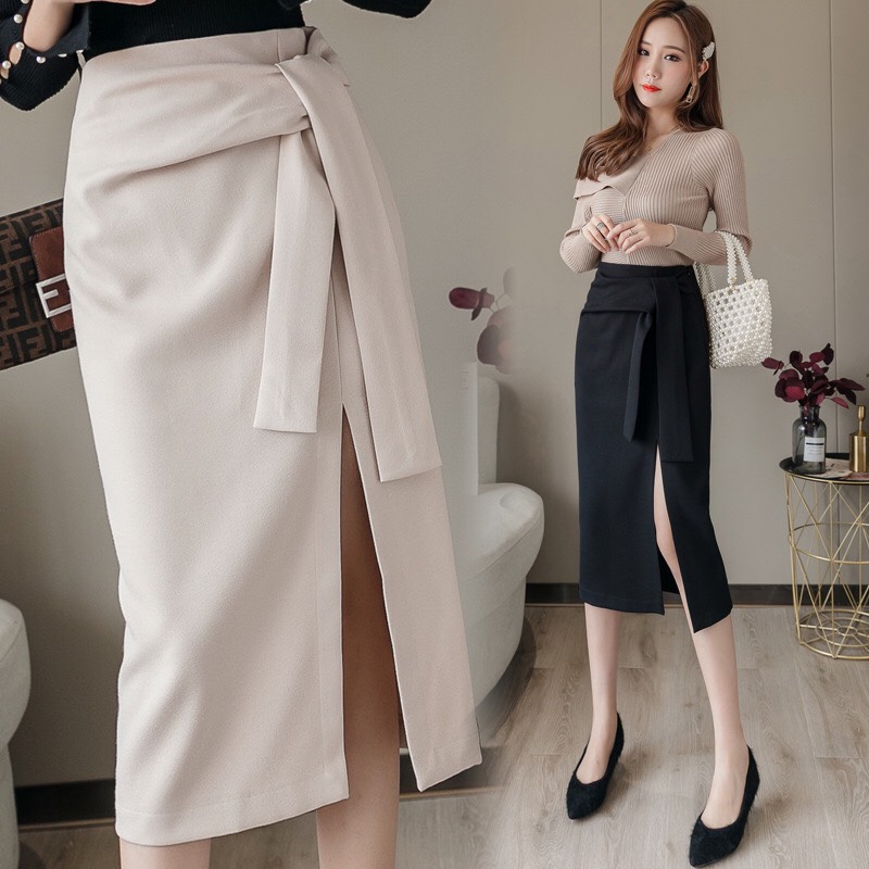 Chân váy dài xẻ tà_