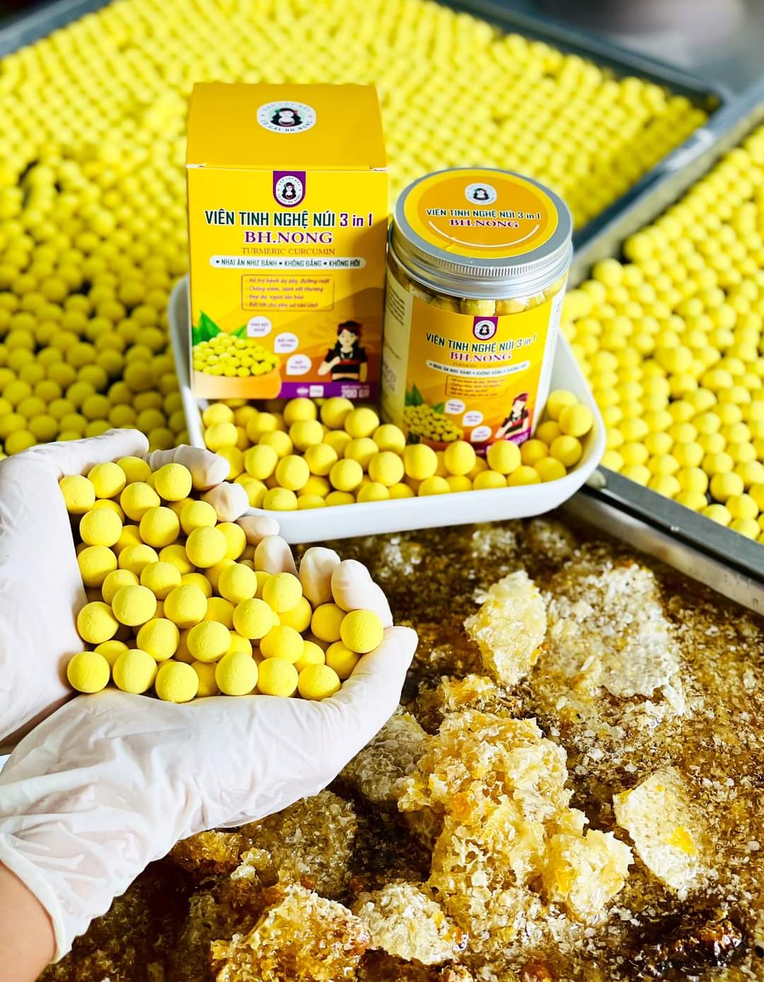viên tinh bột nghệ tẩm mật ong rừng cô gái bhnong , hộp 200g gần 200 viên