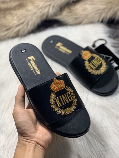dép nam da sần logo kinh vua nổi bật