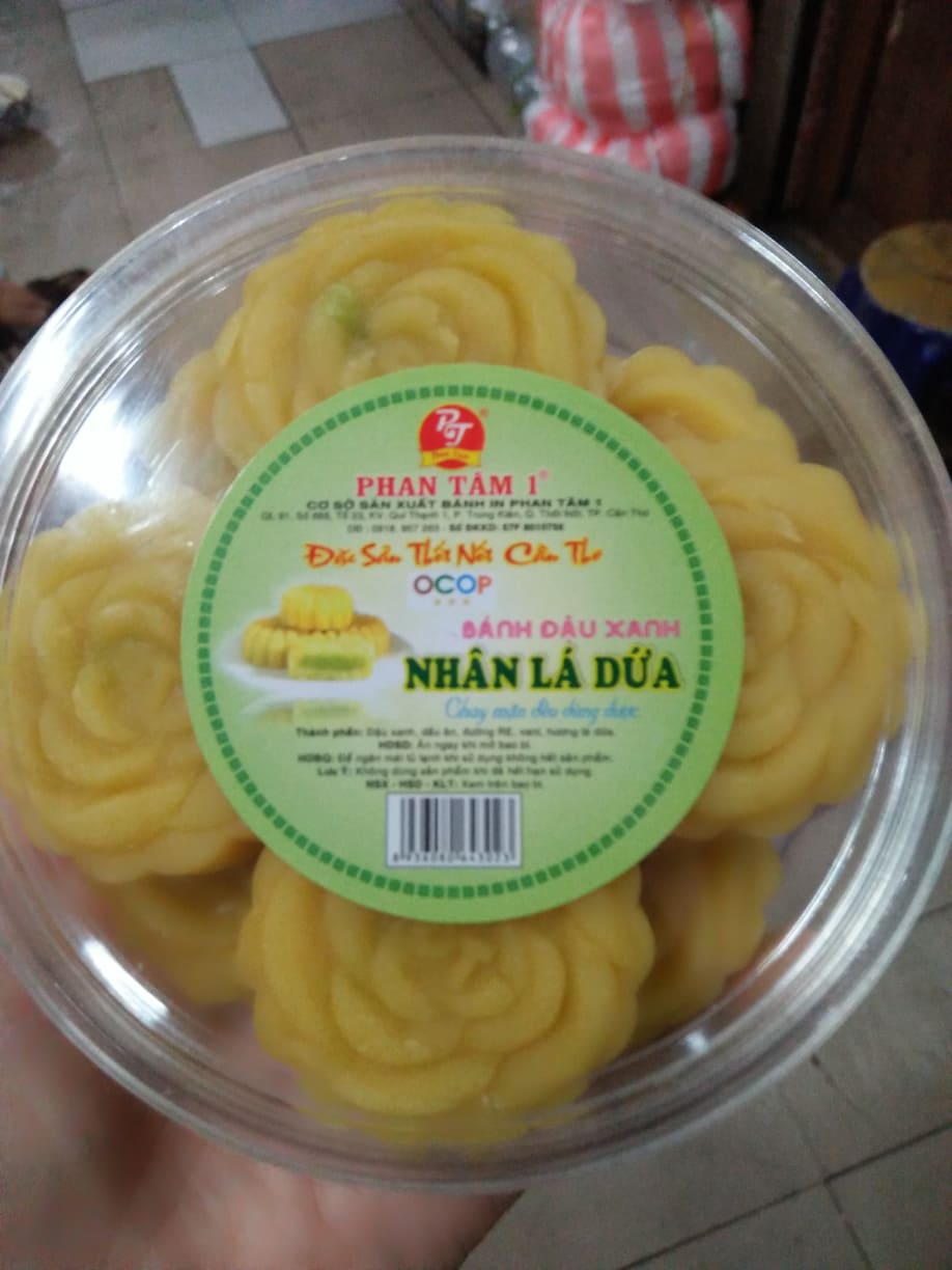 Combo 4 hộp bánh đậu xanh nhân lá dứa phan tâm - hộp 240gr
