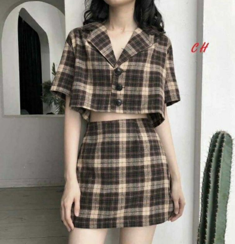 SET VÁY CHÂN VÁY KẺ NÂU VÀ CAM, / SET ÁO VEST CRT MIX CHÂN VÁY KẺ VINTAGE TI8