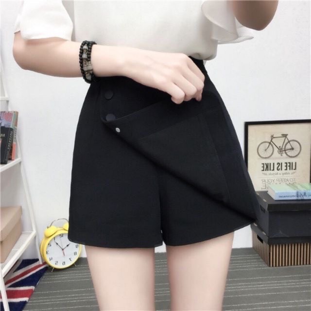 Quần short giả váy chữ a phối cúc phong cách mới , chất vải tuyết mưa đẹp ms011