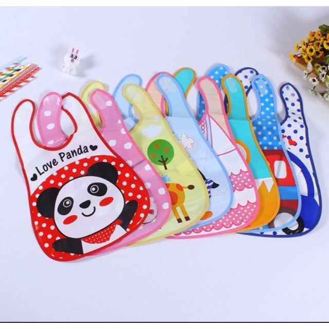 Combo 2 yếm nhựa có mắng ăn dặm cho bé