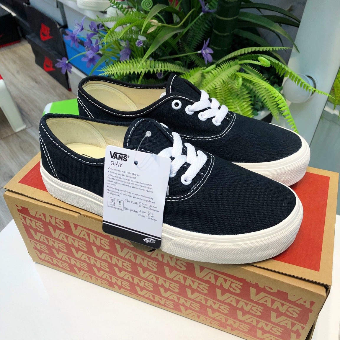 giày thể thao nam nữ vans vaul classic
