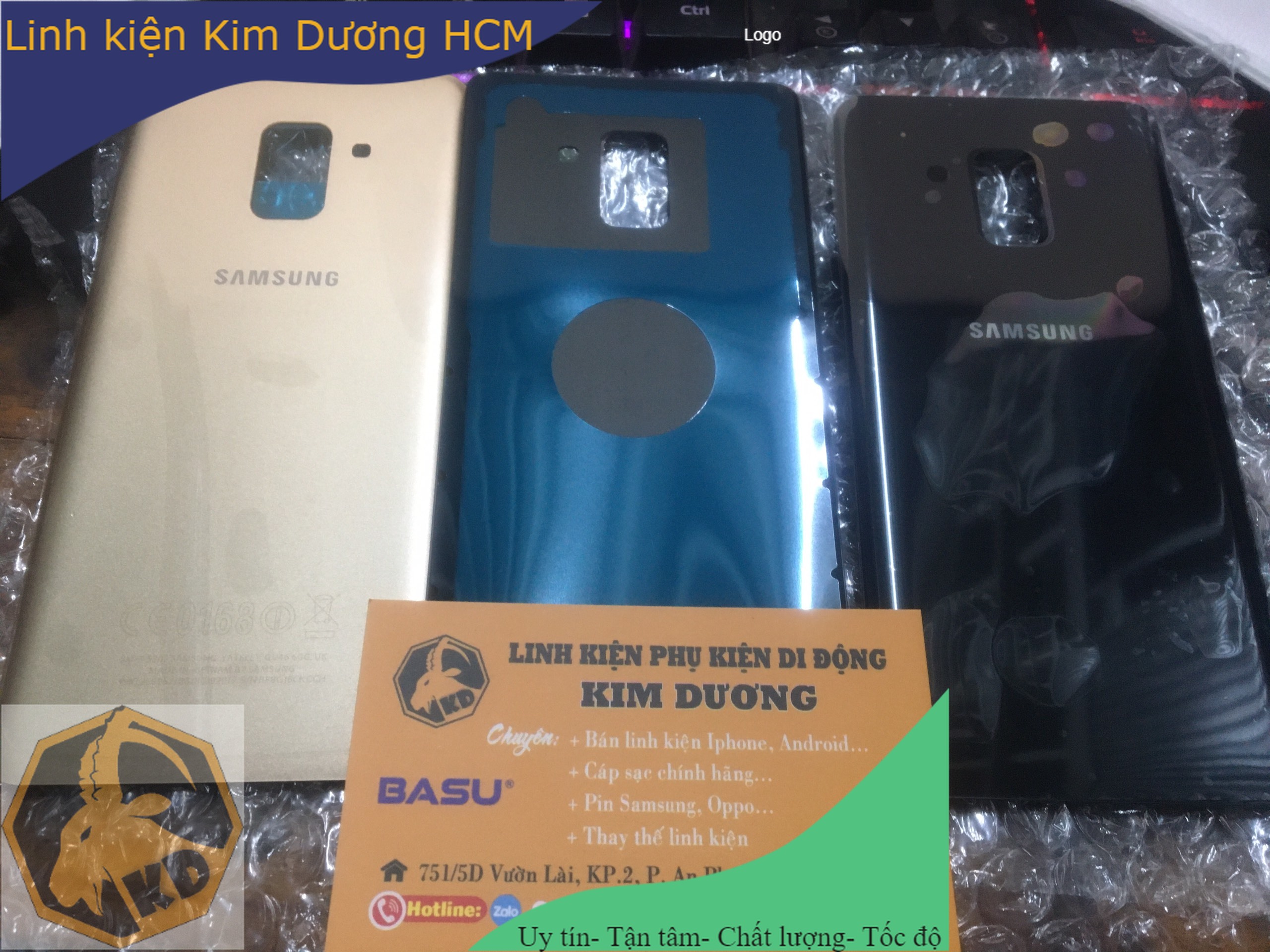 Nắp lưng kính samsung a8 2018