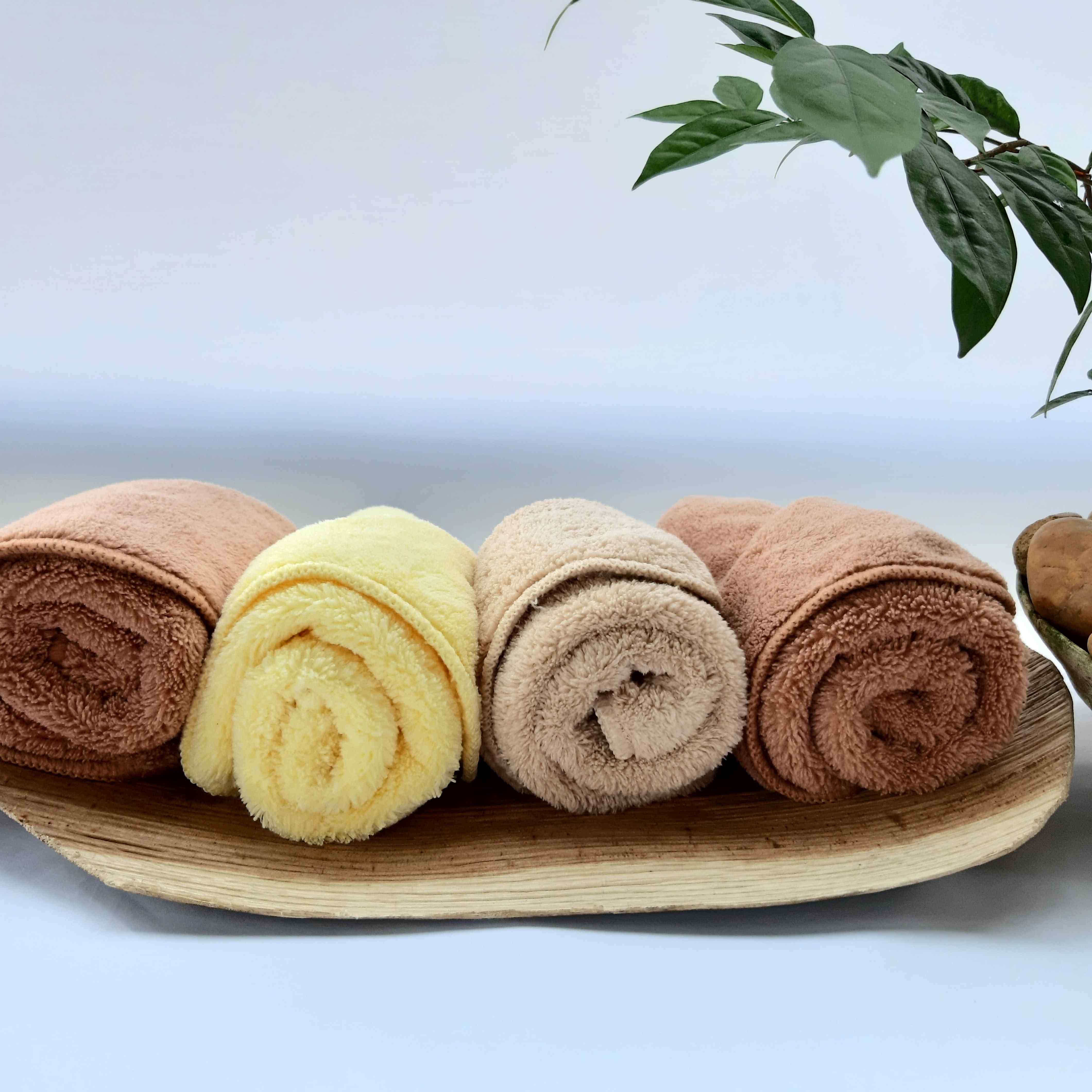 Khăn Lau Mặt Hàn Quốc Sợi Microfiber Kích thước 30cmx30cm Siêu Mềm Mịn Và Thấm Nước