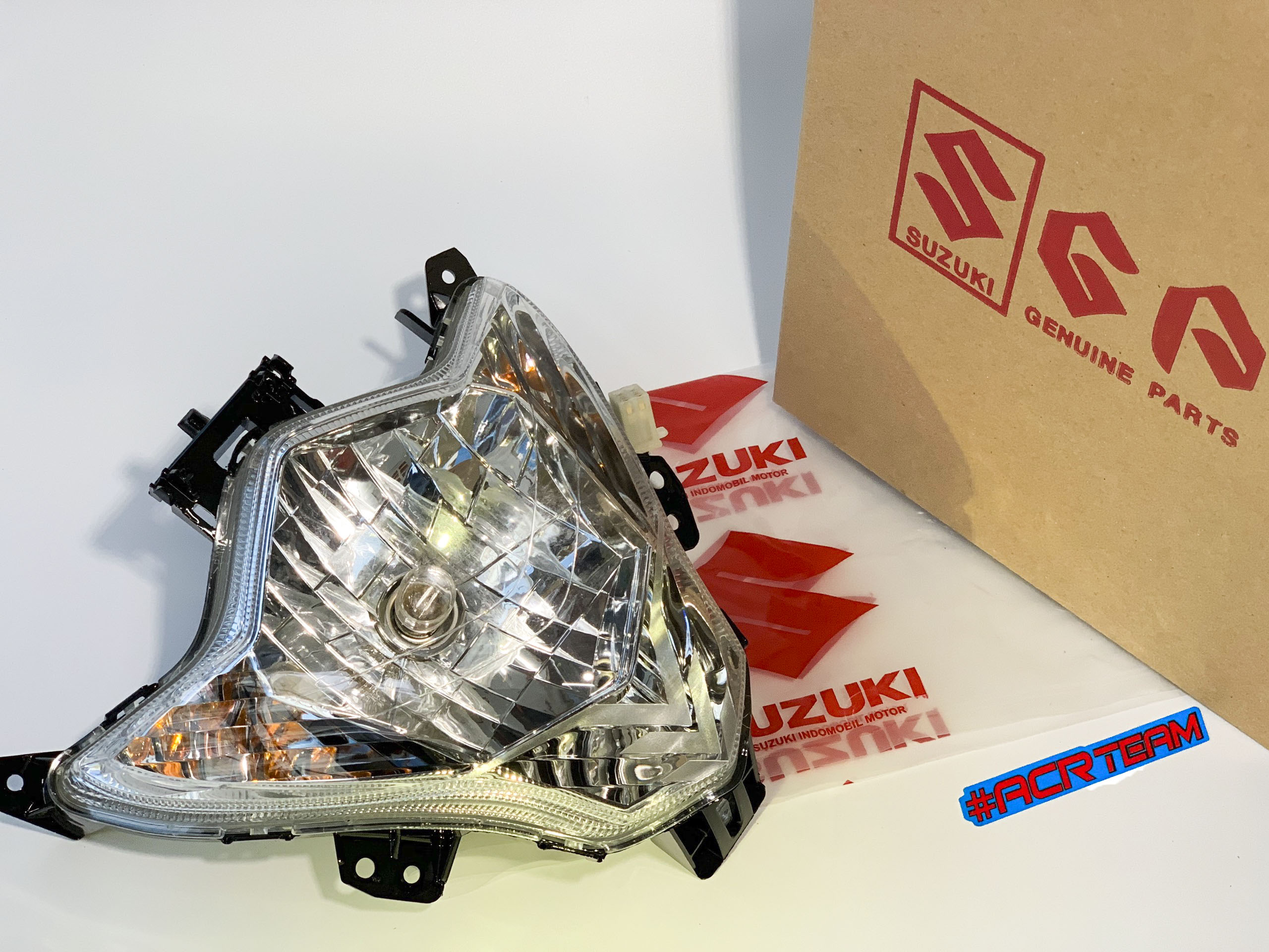 [HCM]CHÓA ĐÈN TRƯỚC (Trắng) - SATRIA & RAIDER XĂNG CƠ - Chính Hãng SUZUKI INDO