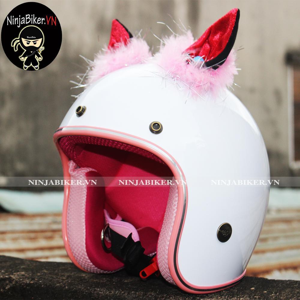 NÓN BẢO HIỂM 3/4 TRẮNG LÓT HỒNG GẮN TAI THÚ ĐỎ LÔNG HỒNG