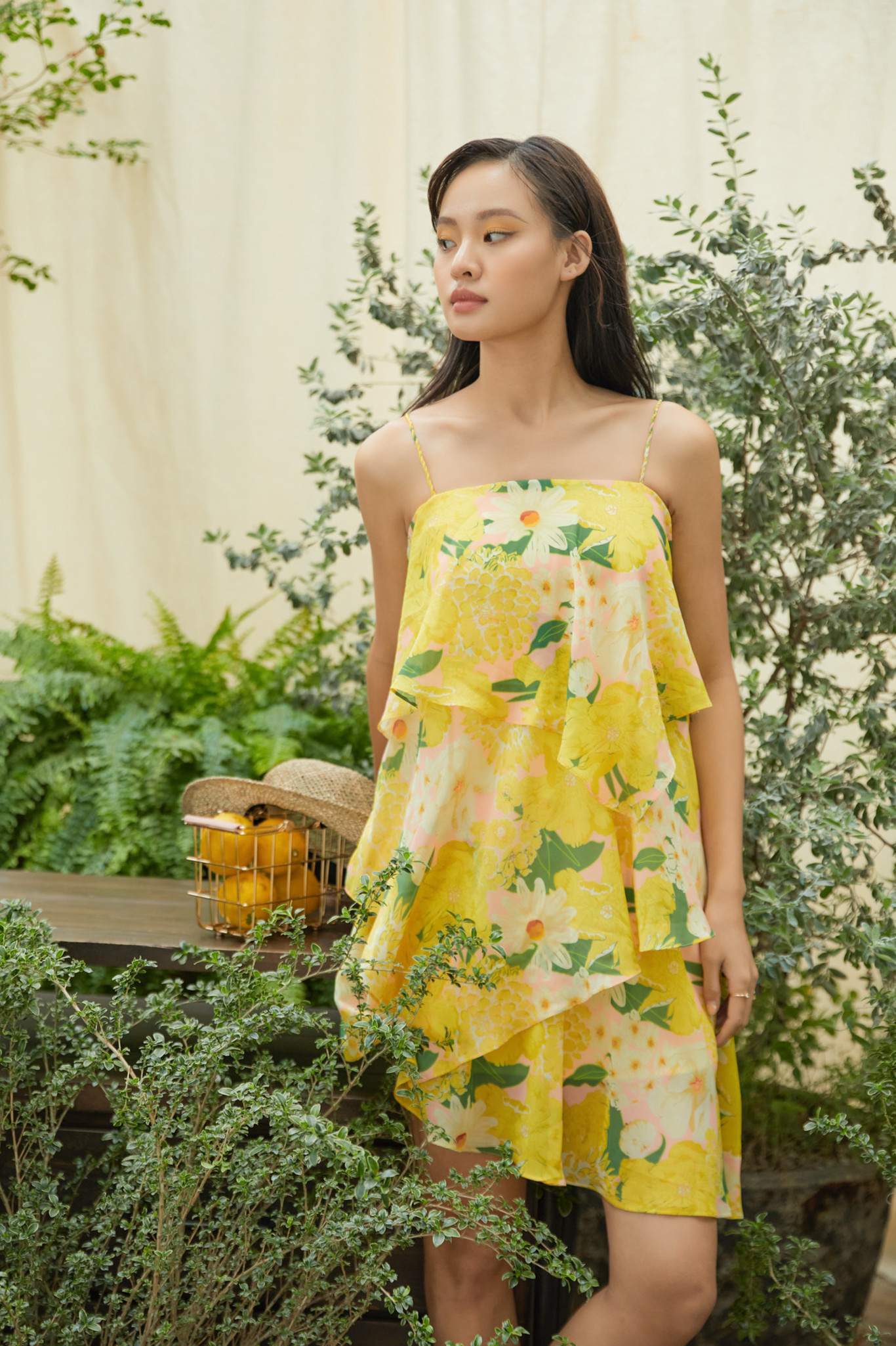 Đầm 2 dây xếp tầng thiết kế vạt chéo IVY moda MS 41B8577