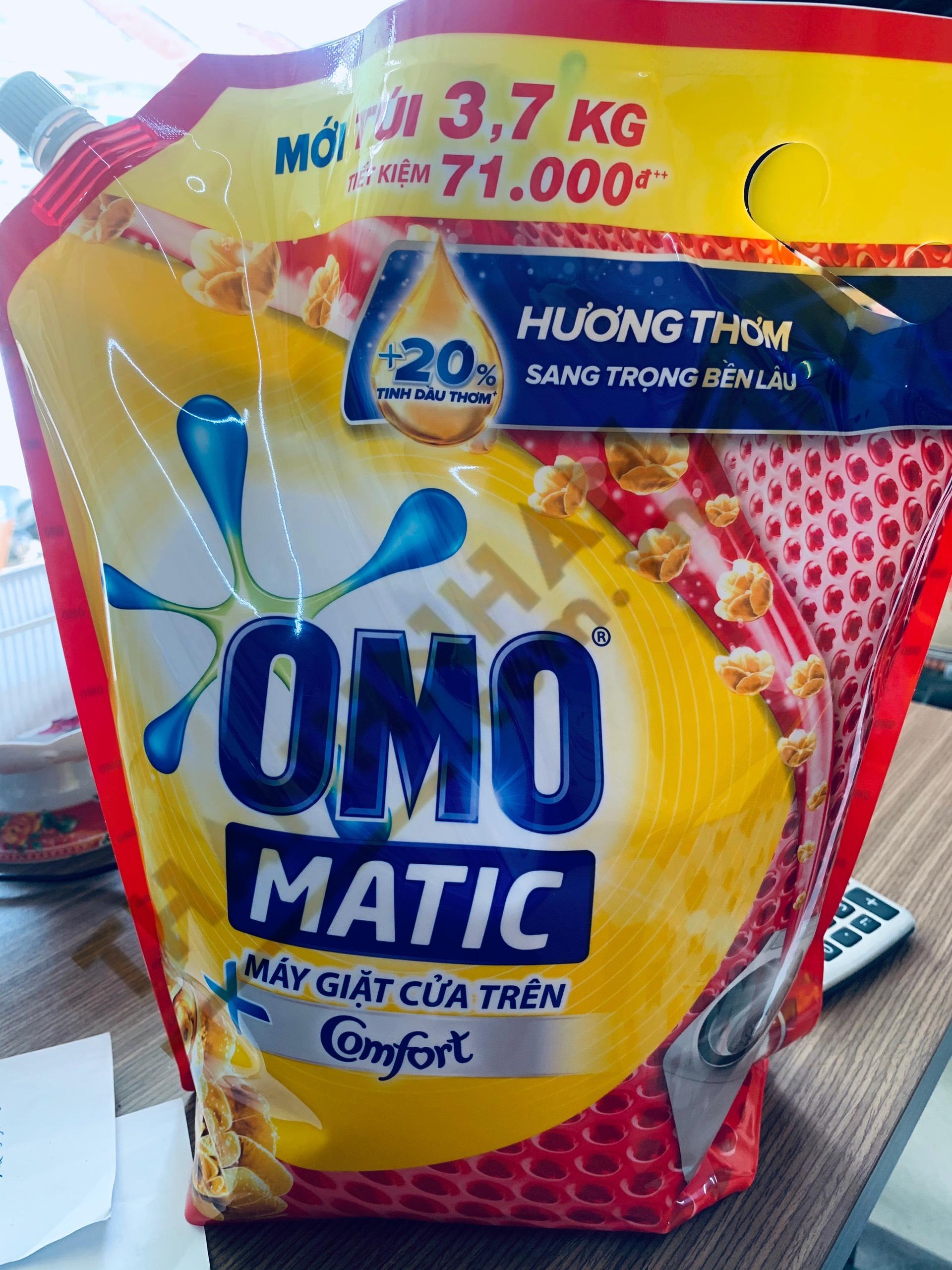 Nước giặt omo comfort tinh dầu thơm 3.7kg