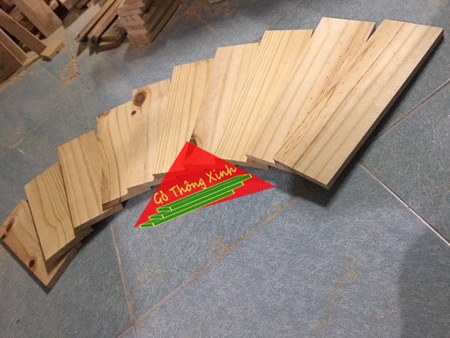 Bó 10 tấm gỗ thông mới đẹp dài 30cm, rộng 10cm, dày 1.5cm dùng làm kệ, ốp tường, trang trí