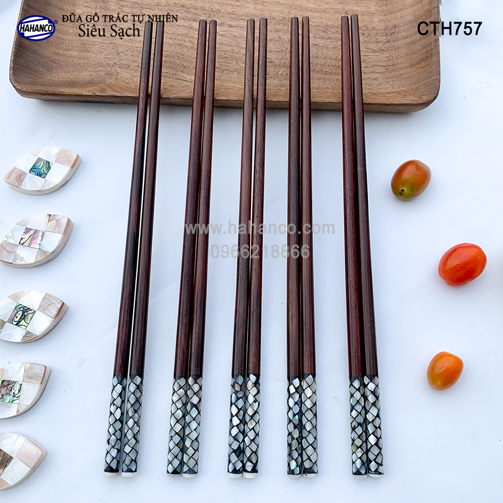 Đũa gỗ Trắc Việt Nam đầu cẩm xà cừ đẹp sang trọng trên bàn ăn - Tặng kèm hộp đẹp làm quà biếu - CTH757 - Chopstick of HAHANCO