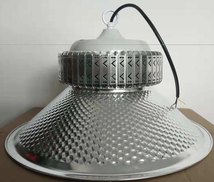 Đèn LED PHA Tháp Công Nghiệp - Nhà Xưởng	100w- 200w