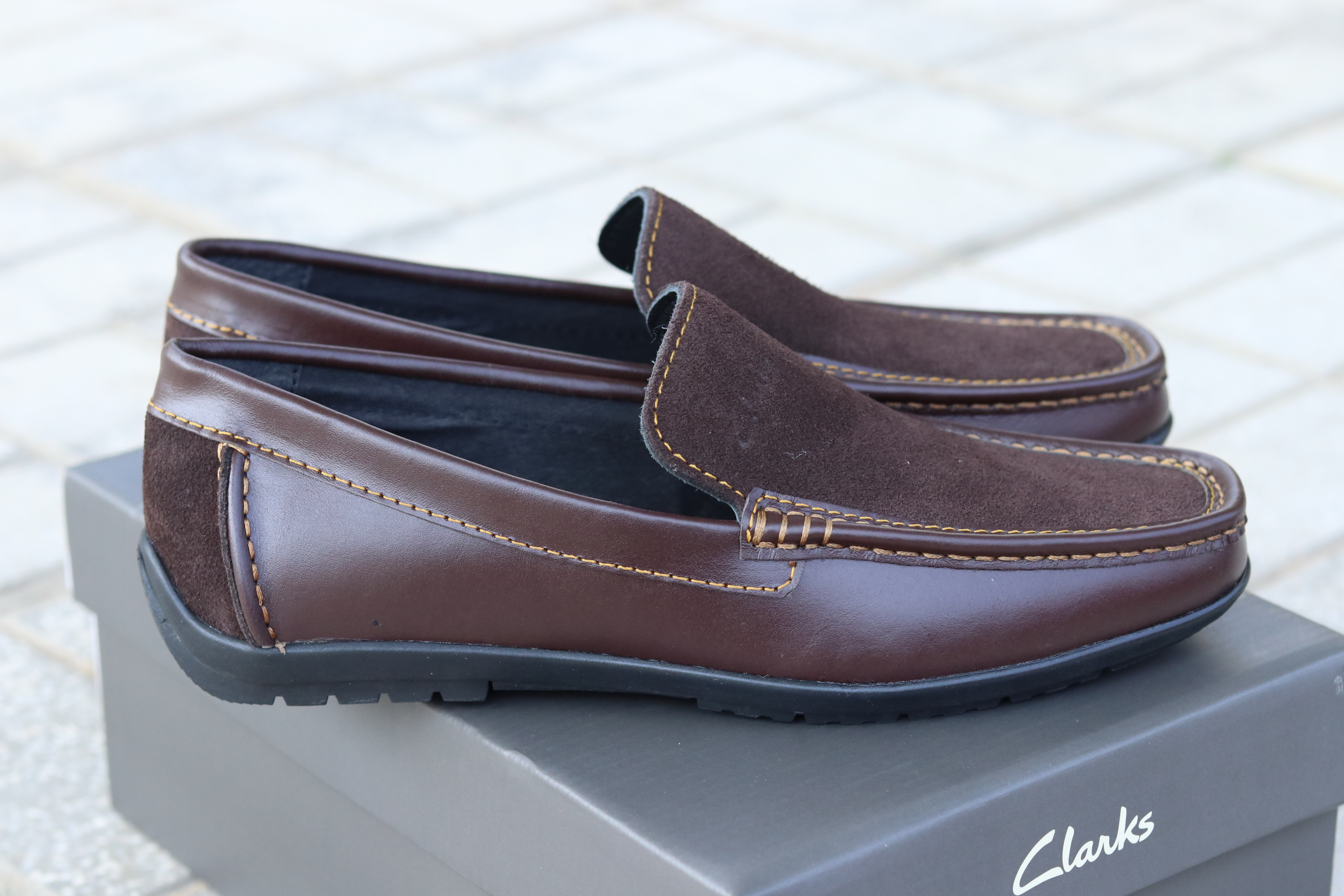 Giày lười clarks da bò mềm, mẫu mới nhất năm 2023. tặng thêm 1 đôi tất, bảo hành 2 năm.