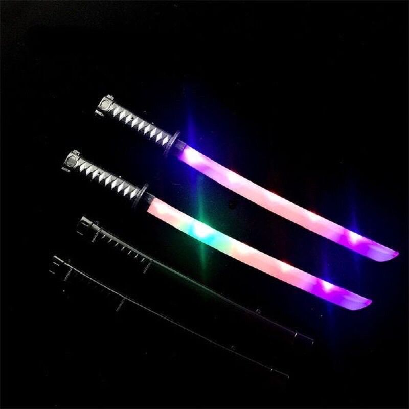 Kiếm phát sáng katana, đồ chơi kiếm phát sáng katana giá rẻ, kiếm phát sáng dài 1m có led bảy màu, có vỏ, kiếm ánh sáng có đèn và nhạc..