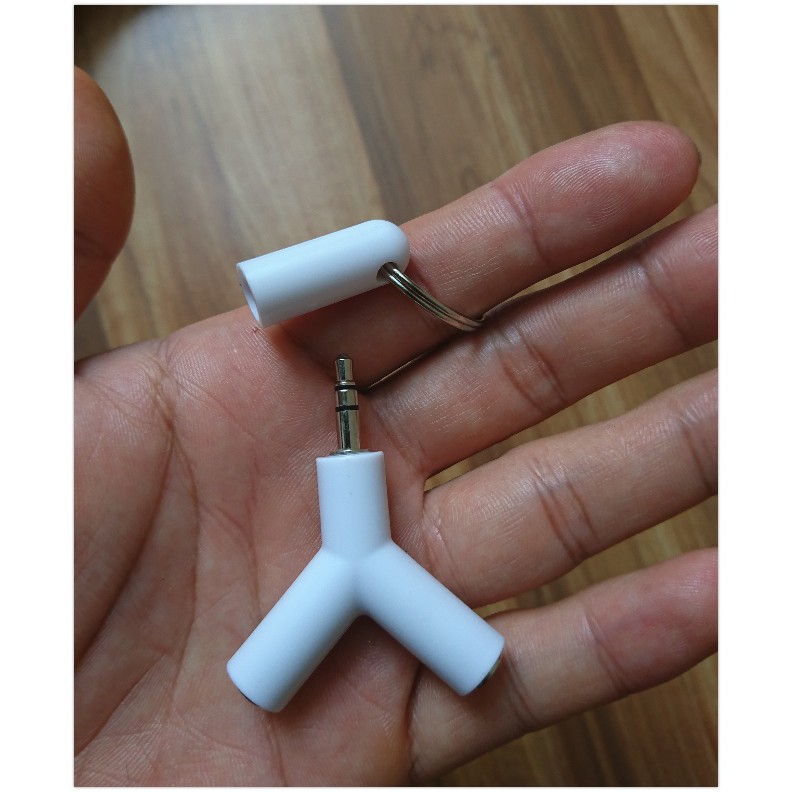 Jack chia âm thanh 1 cổng sang 2 cổng 3.5