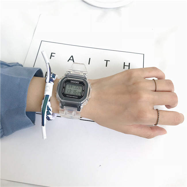 Đồng Hồ Thể Thao Nữ SHHORS mặt vuông  LẤP LÁNH 36x32mm + Tặng Vòng tay.