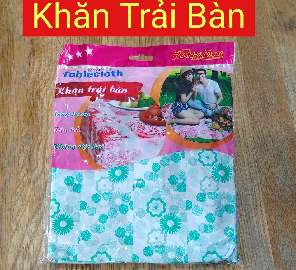 Khăn trải bàn ăn nilon dùng 1 lần tân hưng phong - túi 10 khăn cỡ 120x150cm