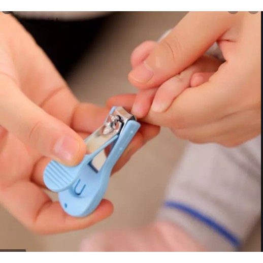 Bấm móng tay Baby Moov cho bé