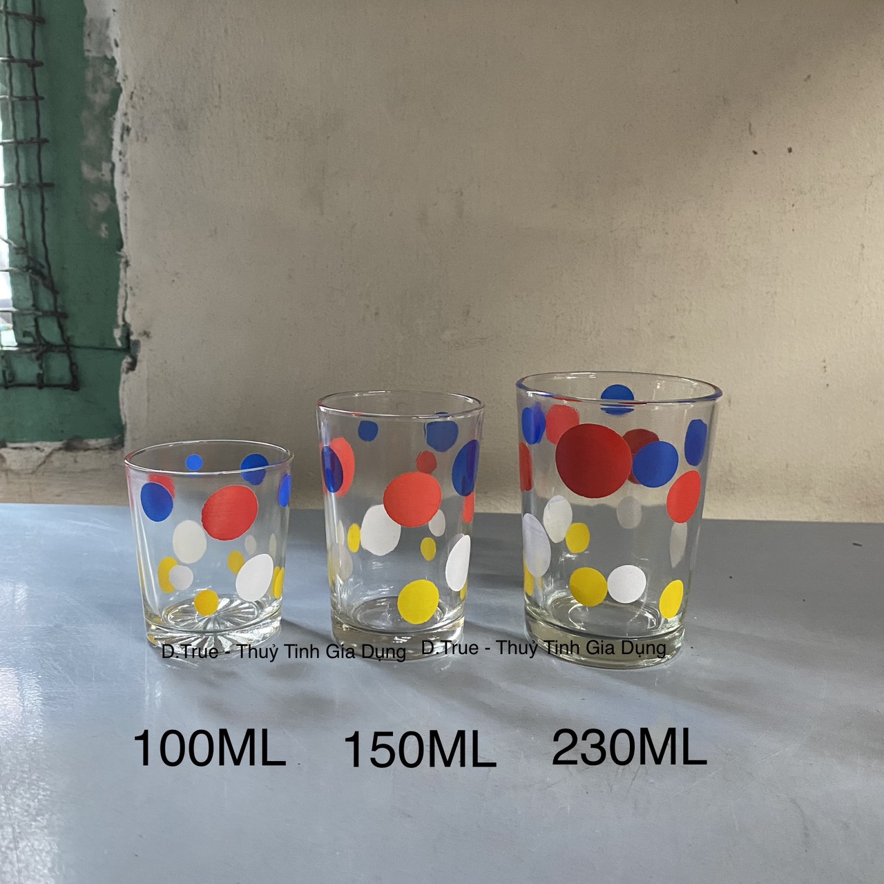 Bộ ly chấm bi thủy tinh kiểu xưa việt nam uống trà, cà phê