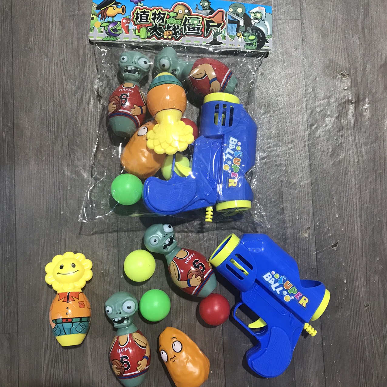 Đồ chơi bắn bóng zombie & plants lực bắn không gây đau cho trẻ - Smart Baby