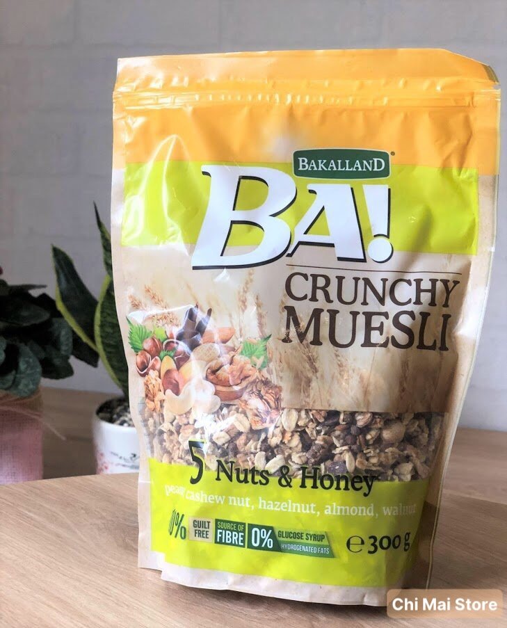 [HCM]Ngũ cốc Bakalland Muesli 300g - Nuts and Chocolate Date 02/2025 (MÀU VÀNG)