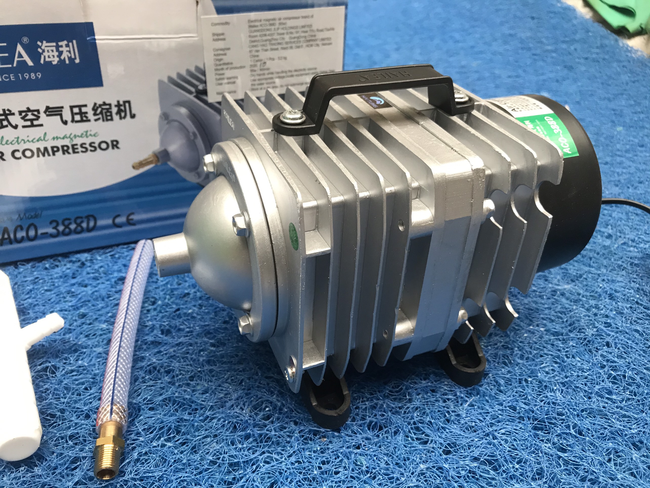 Máy sủi điện Hailea 85W tặng kèm 12m dây 8 quả sủi