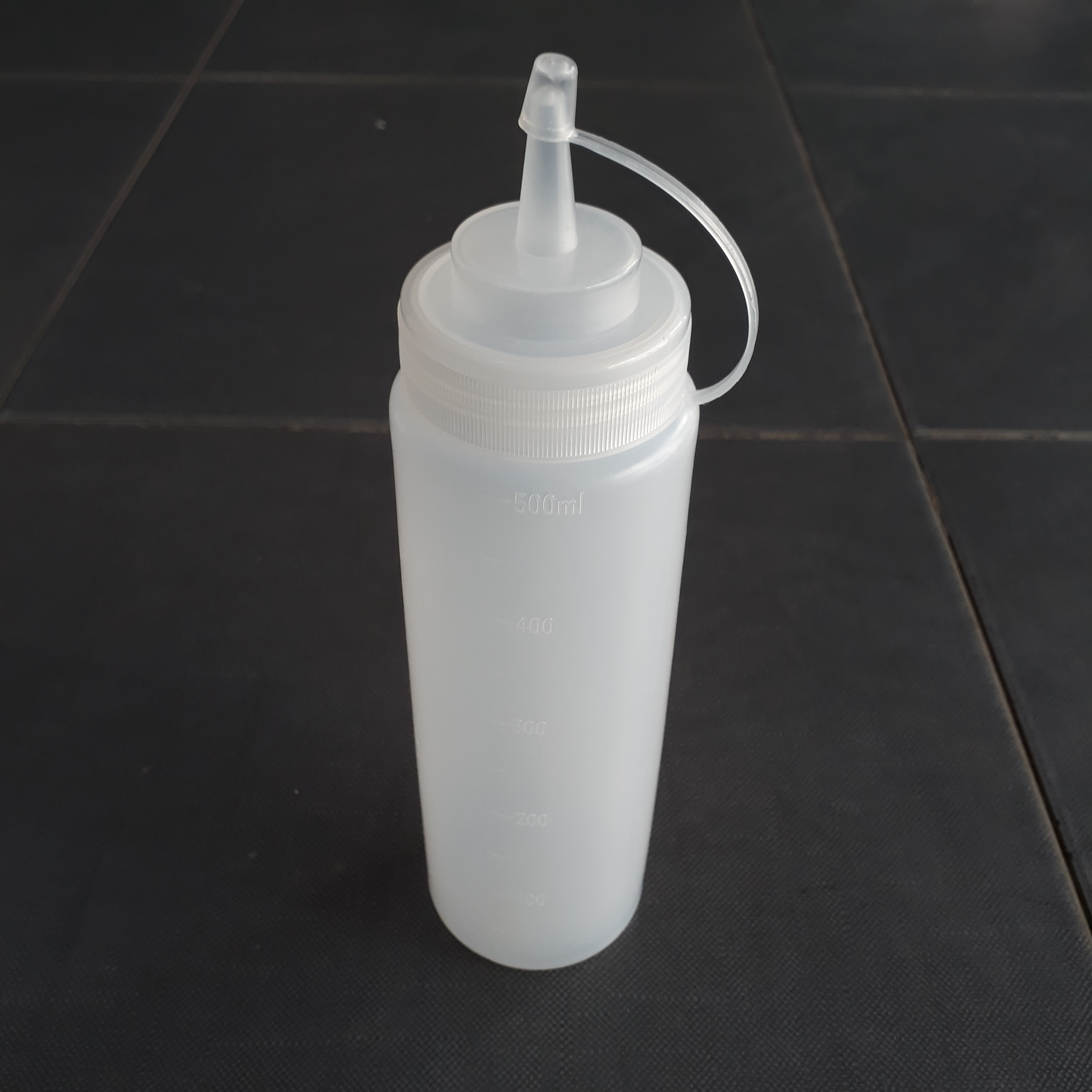 Bình nhựa đựng nước sốt 500ml
