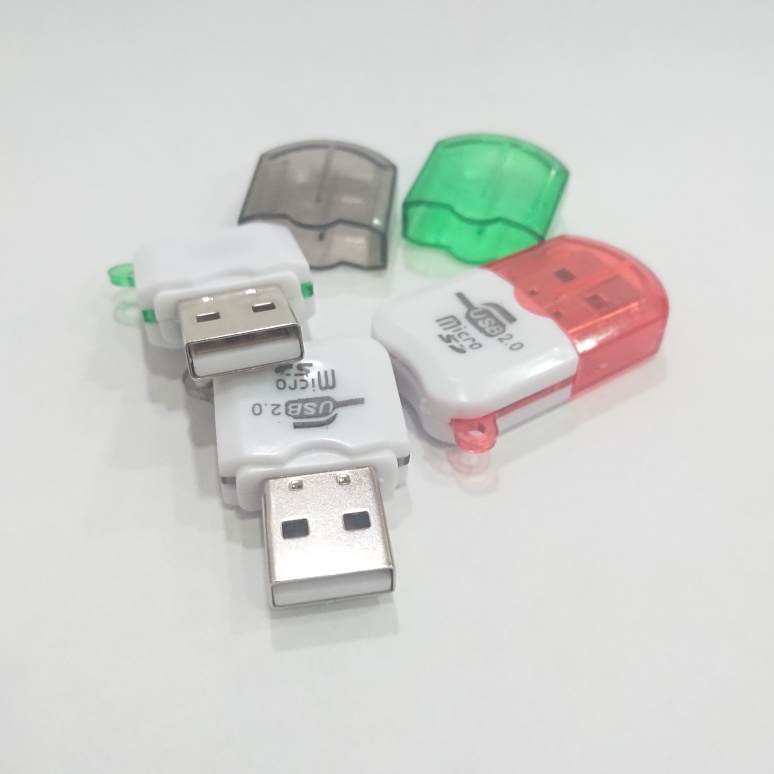 Đầu đọc thẻ nhớ nhựa 2.0