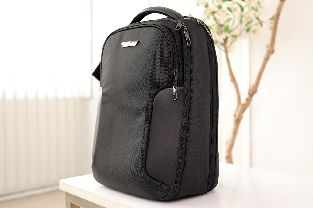 Balo laptop roncato biz 2.0 15.6 inch - black