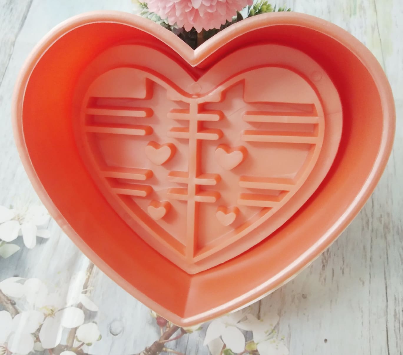 Khuôn xôi Trái Tim 16 Cm Hiệu Ngọc Lan Hình Chữ Song Hỷ