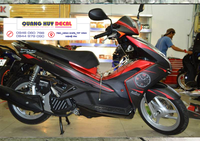 Tem trùm Air Blade đen chỉ đỏ đồng hồ - Độ dán team trùm decal xe máy Air Blade đen chỉ đỏ đồng hồ - Team trùm decal xe máy Air Blade rẻ đẹp và chất