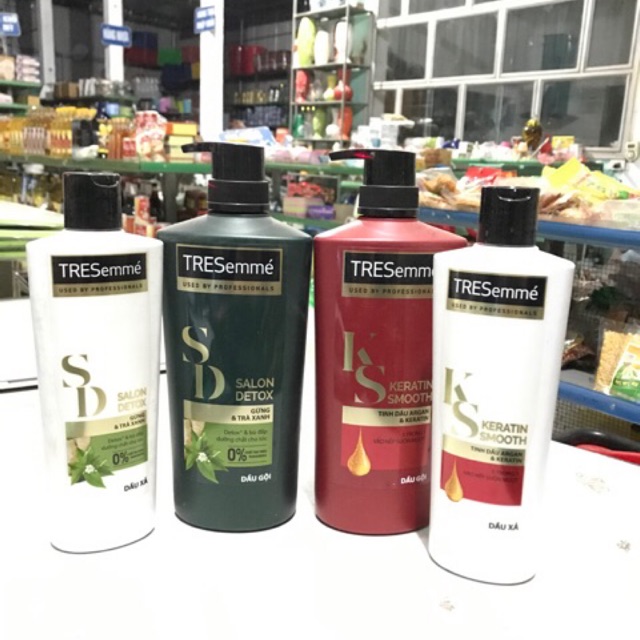 Combo Dầu gội 640g và Dầu Xả 340g Tresemmé