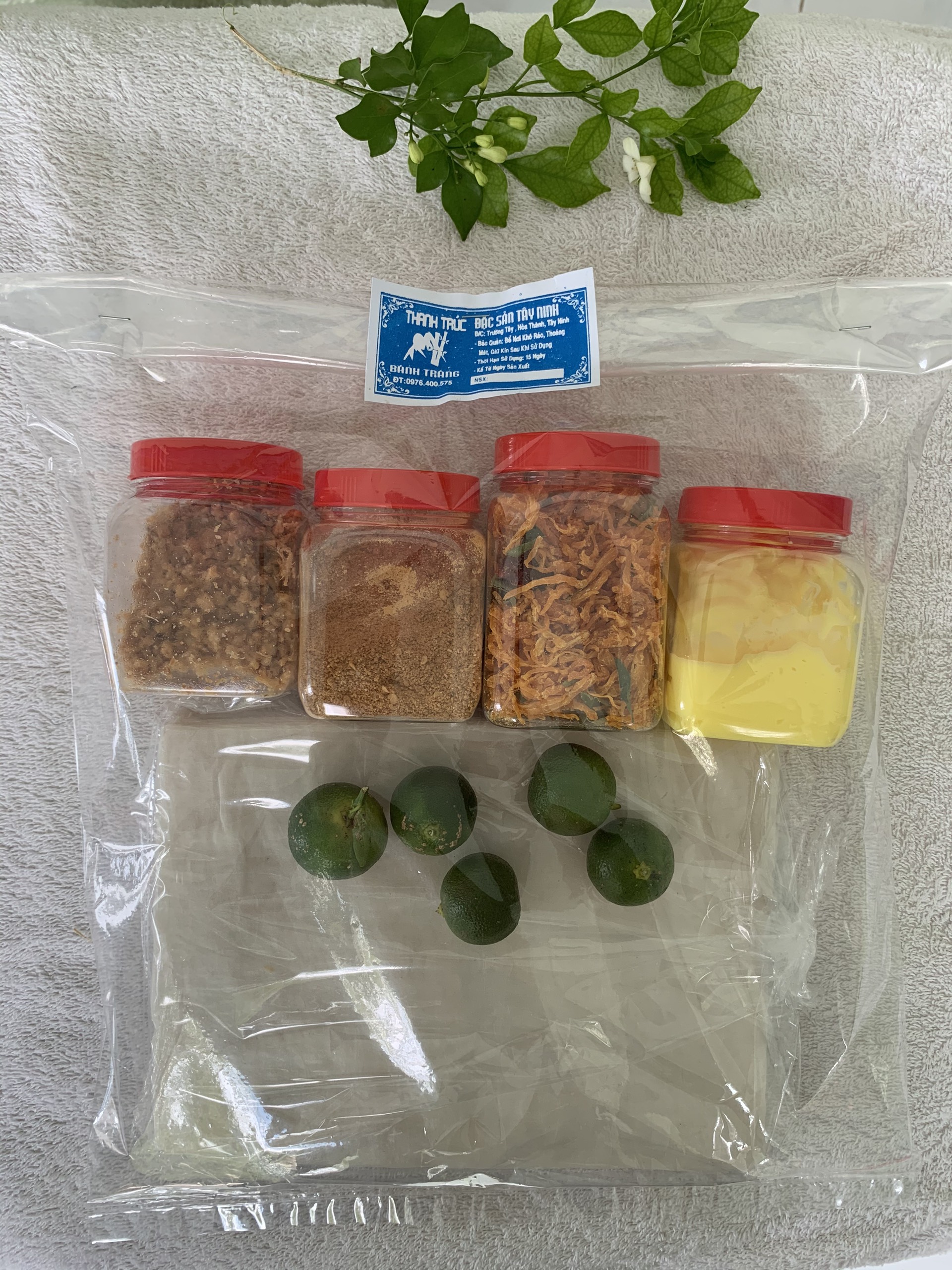 Bánh sương+khô gà+bơ+muối nhuyễn+hành phi
