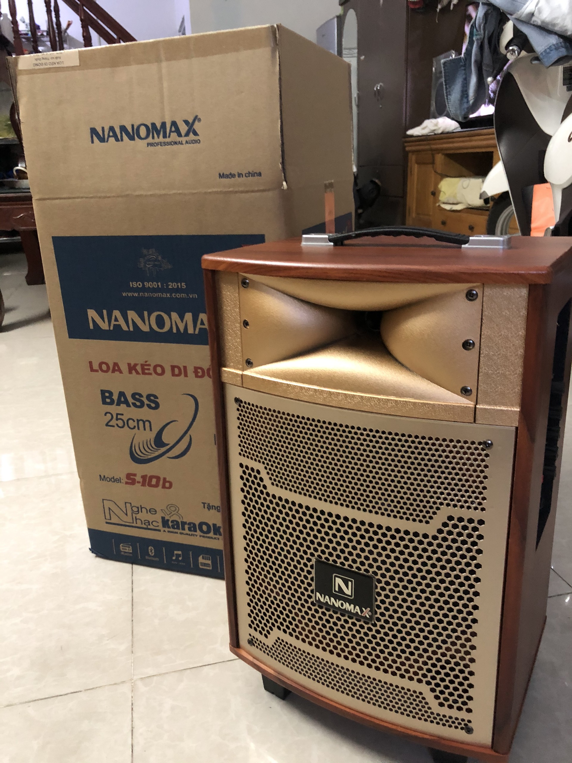 Loa kéo nanomax s10b kèm 2 micro và remote