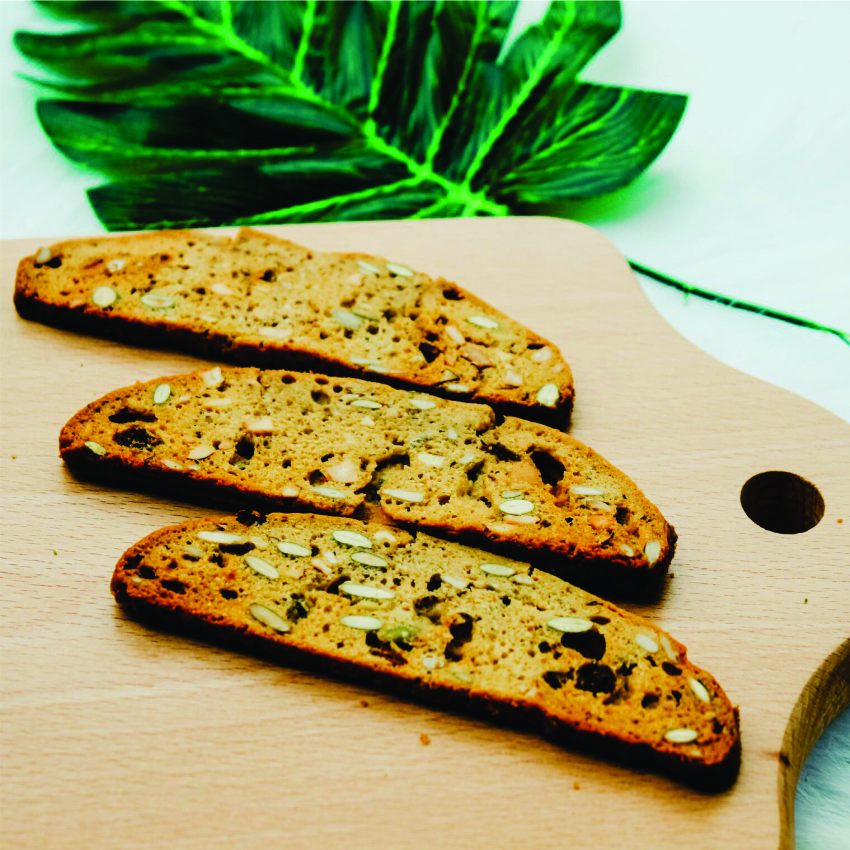 [ĂN KIÊNG + GIẢM CÂN] Bánh biscotti nguyên cám Easy Food 110G - được làm hoàn toàn bằng bột nguyên cám, mix cùng các loại hạt cao cấp và bổ dưỡng. Sản phẩm hoàn hảo cho những người đang có kế hoạch ăn kiêng, giảm cân.