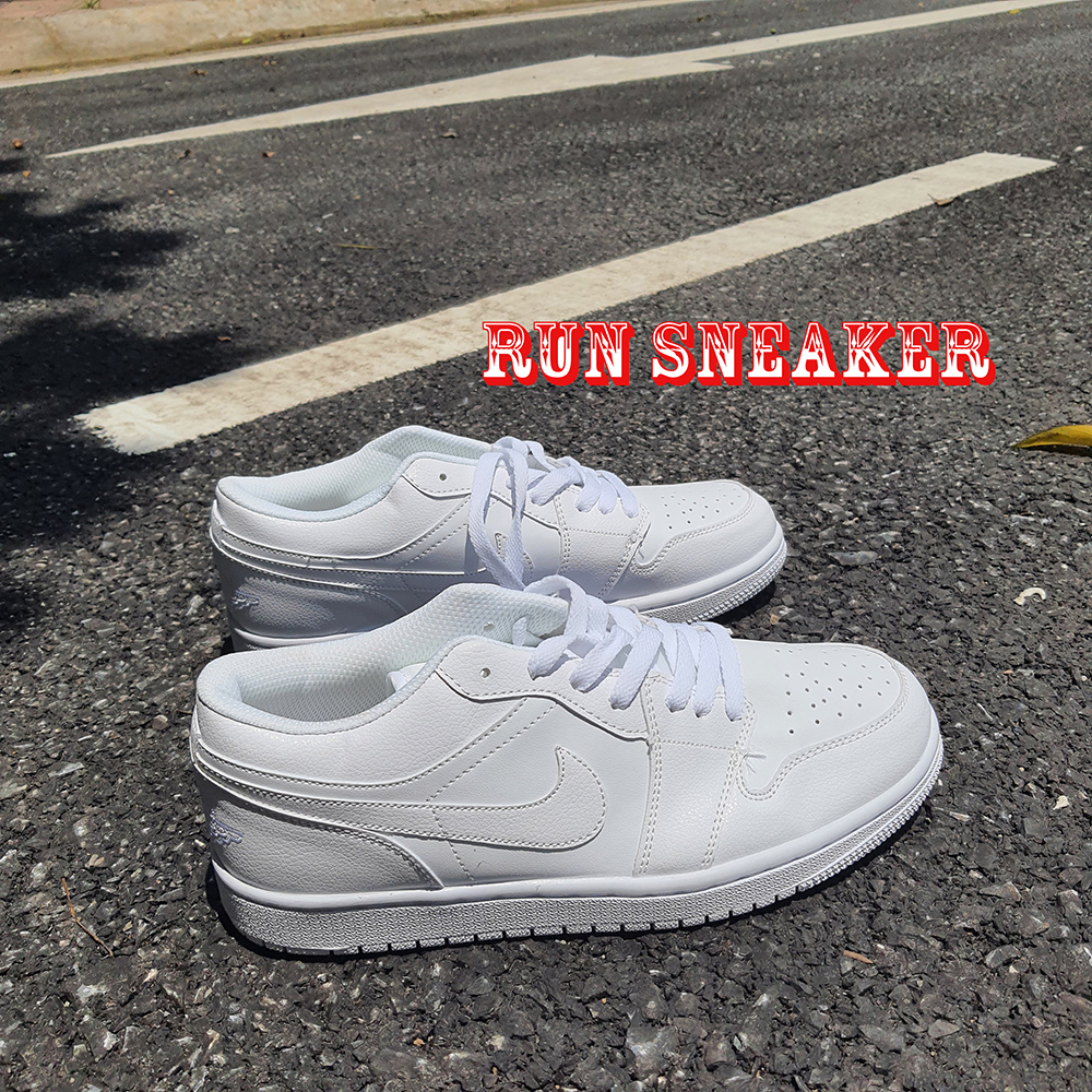 Tổng Hợp Jordan 1 Low Triple White On Feet Gia Rẻ Ban Chạy Thang 10 21 Beecost