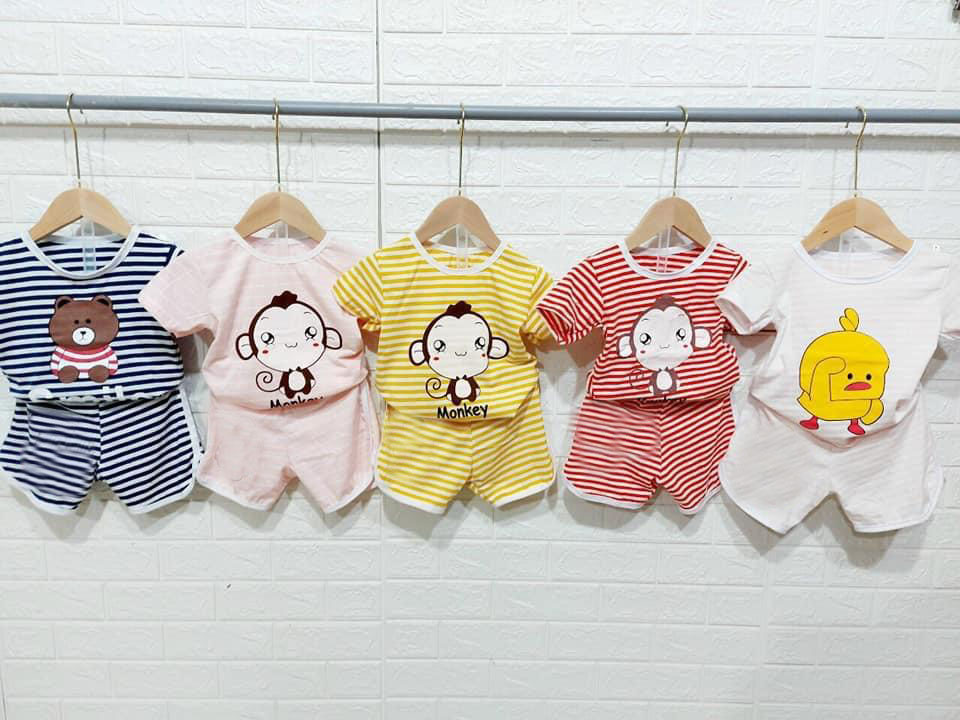   HCM Đồ bộ bé traigái .bộ đồ sọc nhiêu màu cho bé   màu ngẫu nhiên theo trai va gái  nhiêu hinh in sắc nét cho bé từ 6kg đên 20kg.DBBT38. 