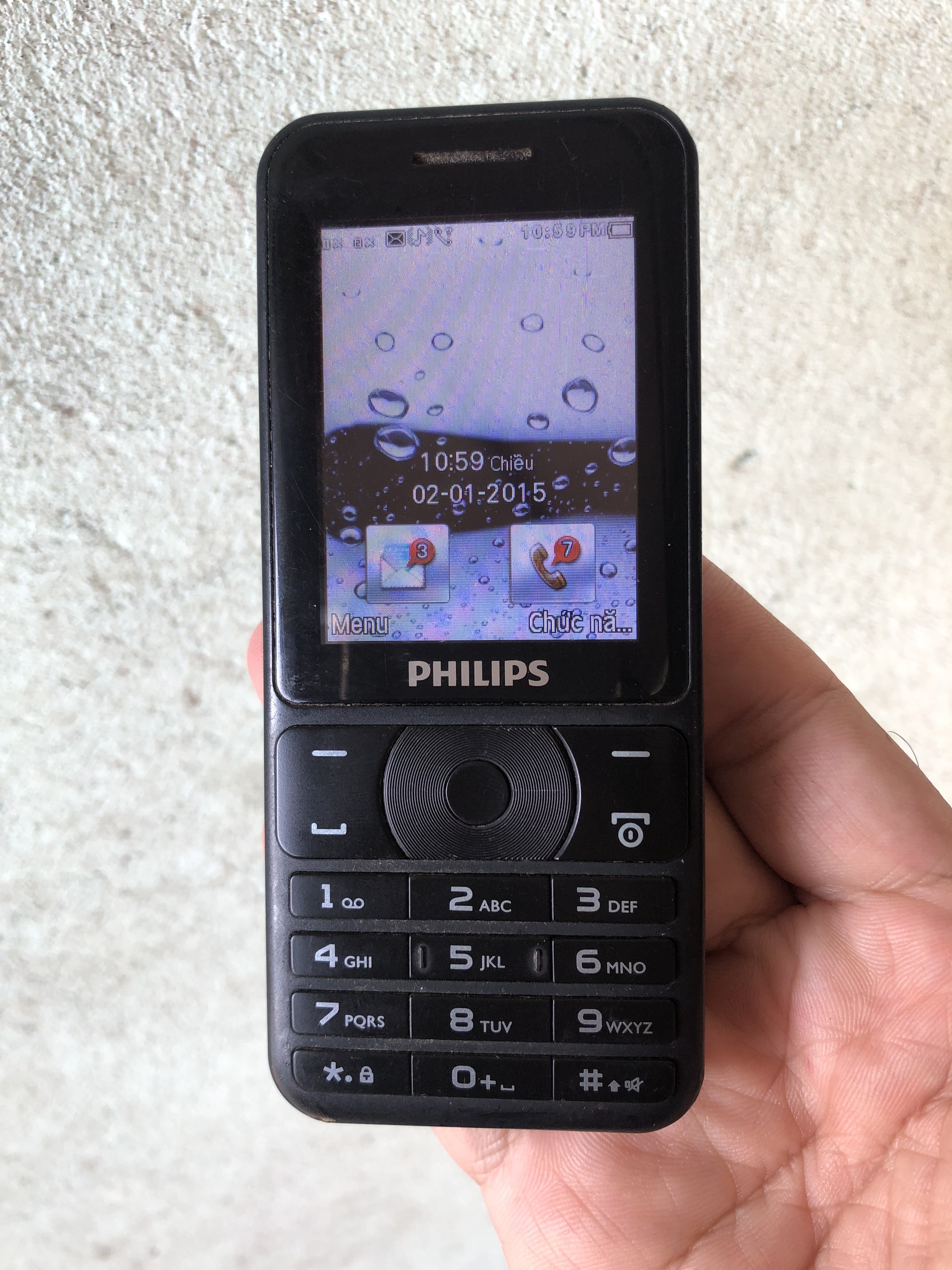 Điện thoại Philips E180