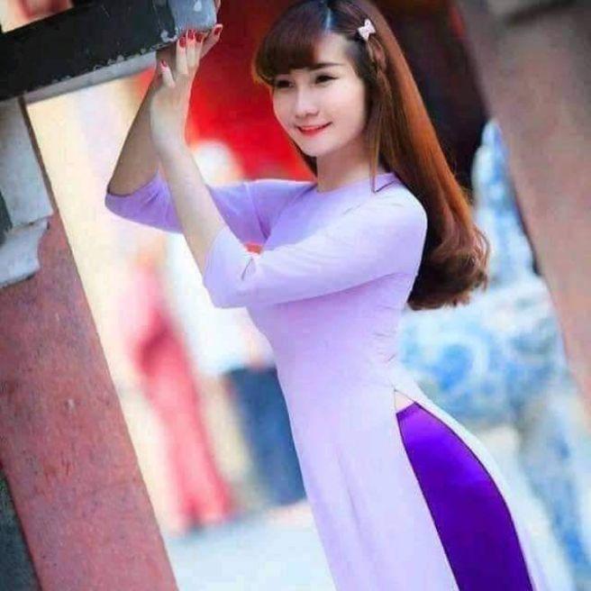 Áo dài may sẵn kèm quần