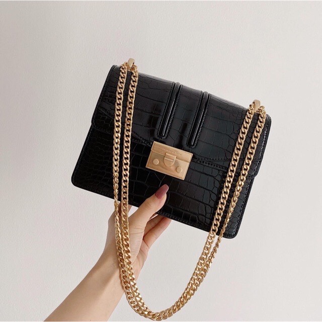 Túi xách cnk quỳnh da rắn sẵn hai màu nâu cam và đen đẹp sang chảnh hit của năm nay