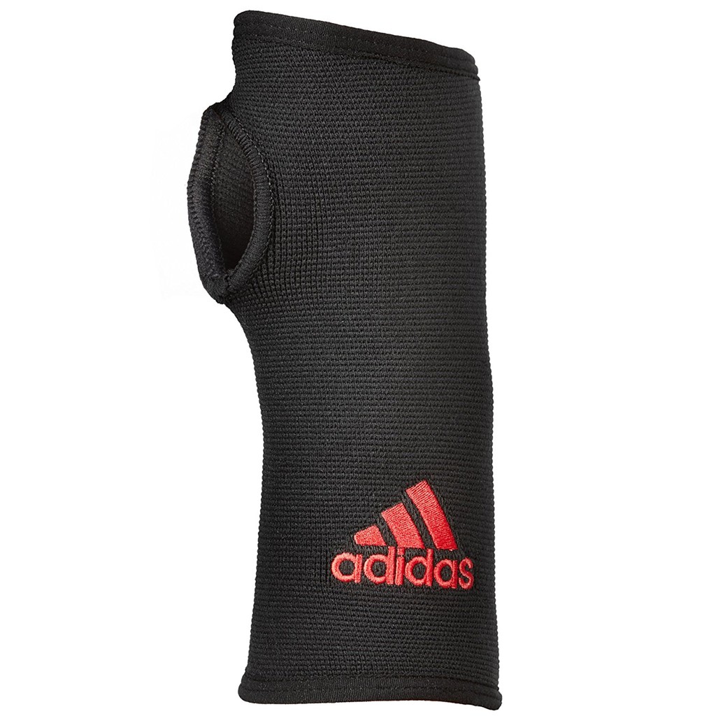Băng cổ tay Adidas hỗ trợ chấn thương, chất liệu co giãn tốt