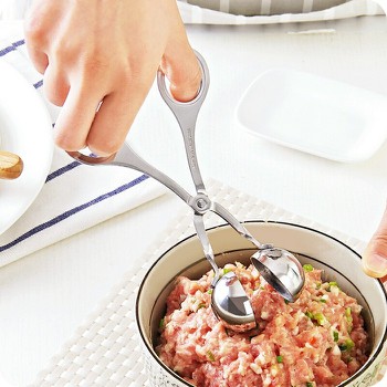 Dụng cụ làm thịt viên inox